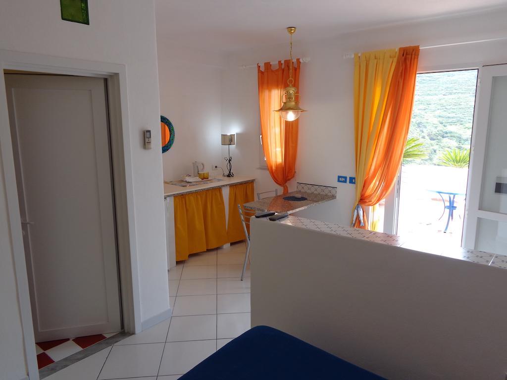 Flavia - Adults Only Bed & Breakfast Ponza