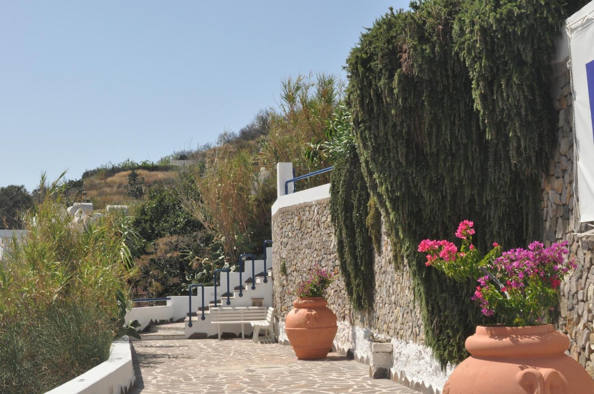Flavia - Adults Only Ponza
